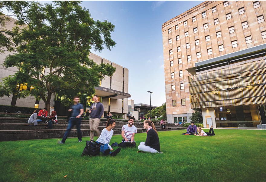 Safety, Security, & Wellbeing for Students and Staff Solving the Top Five Challenges for Universities