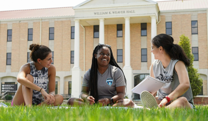 university-of-mobile-9jlF8u0Nu4k-unsplash-2048x1365